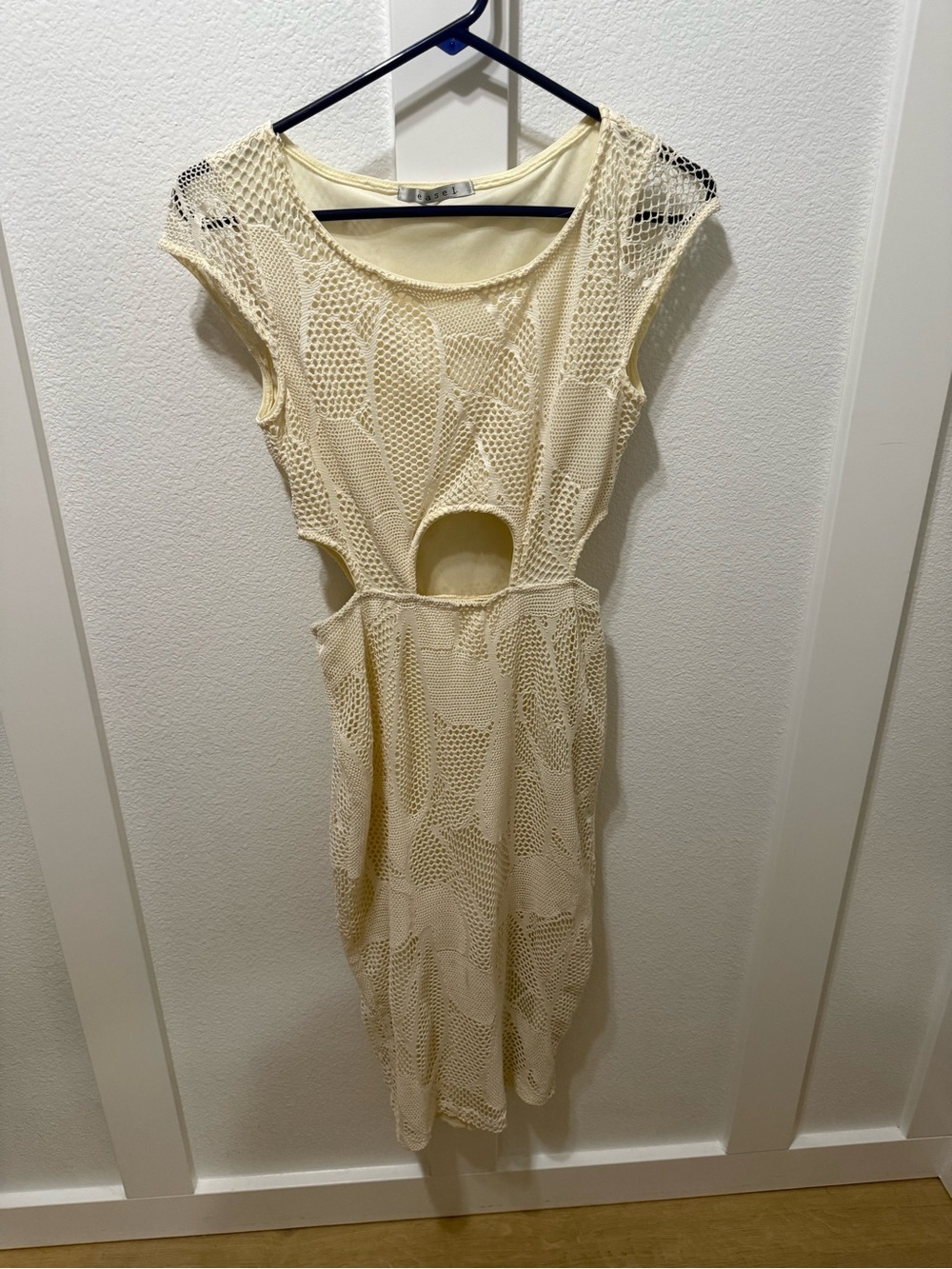 Easel Cream Crochet mesh bodycon Dress with Cutouts M going out night look